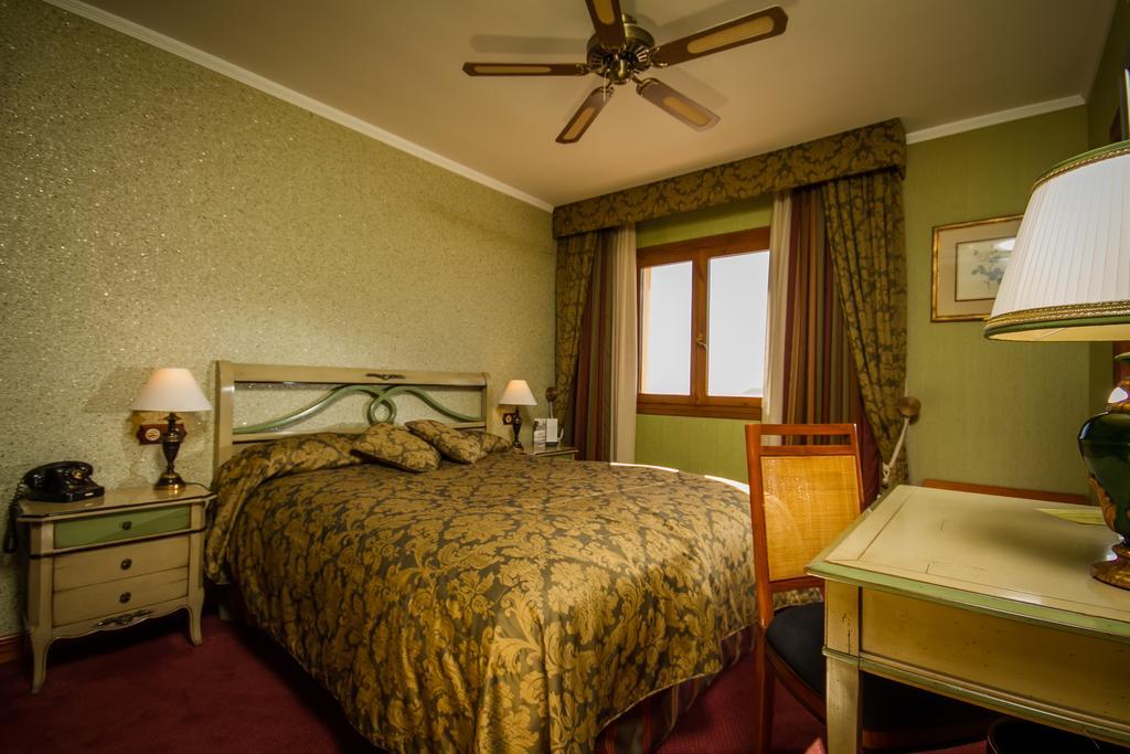 Boutique Hotel La Madrugada Benissa Quarto foto